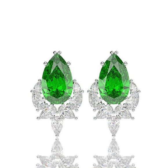 🎁Elegant Teardrop Green Emerald CZ Stud Earrings, MARR9252 - Picture 2 of 2